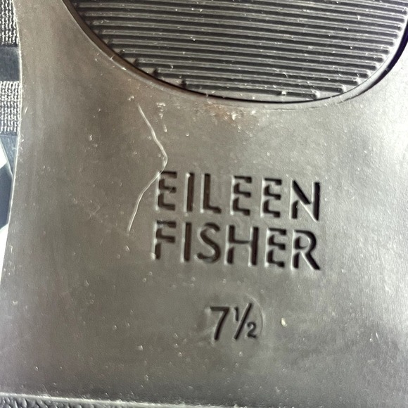 EILEEN FISHER Women's Black Rato Stretch Slip-On Fisherman Sandals Size‎ 7.5-NEW - Picture 8 of 8